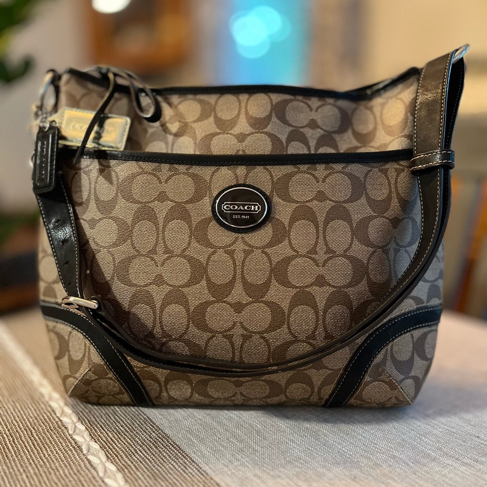 🤍COACH Signature Canvas Coated Hobo Shoulder Bag Brown Black Leather Trim